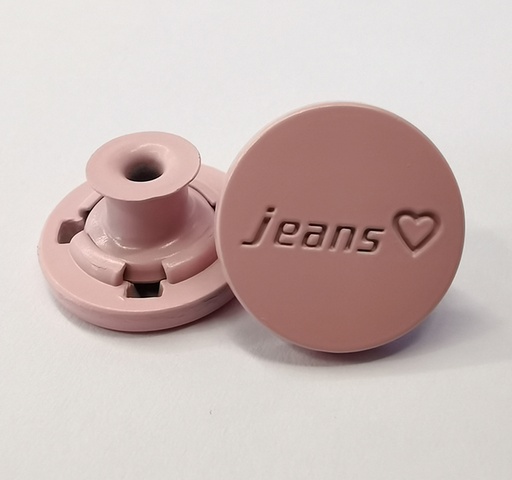 粉红色圆形金属纽扣